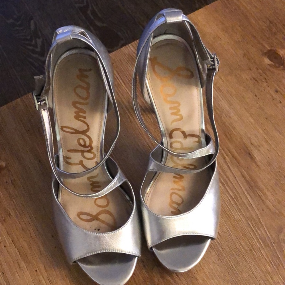 Sam Edelman silver stilettos - Picture 2 of 7